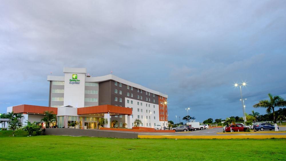 Holiday Inn Express Tapachula By Ihg Exterior foto