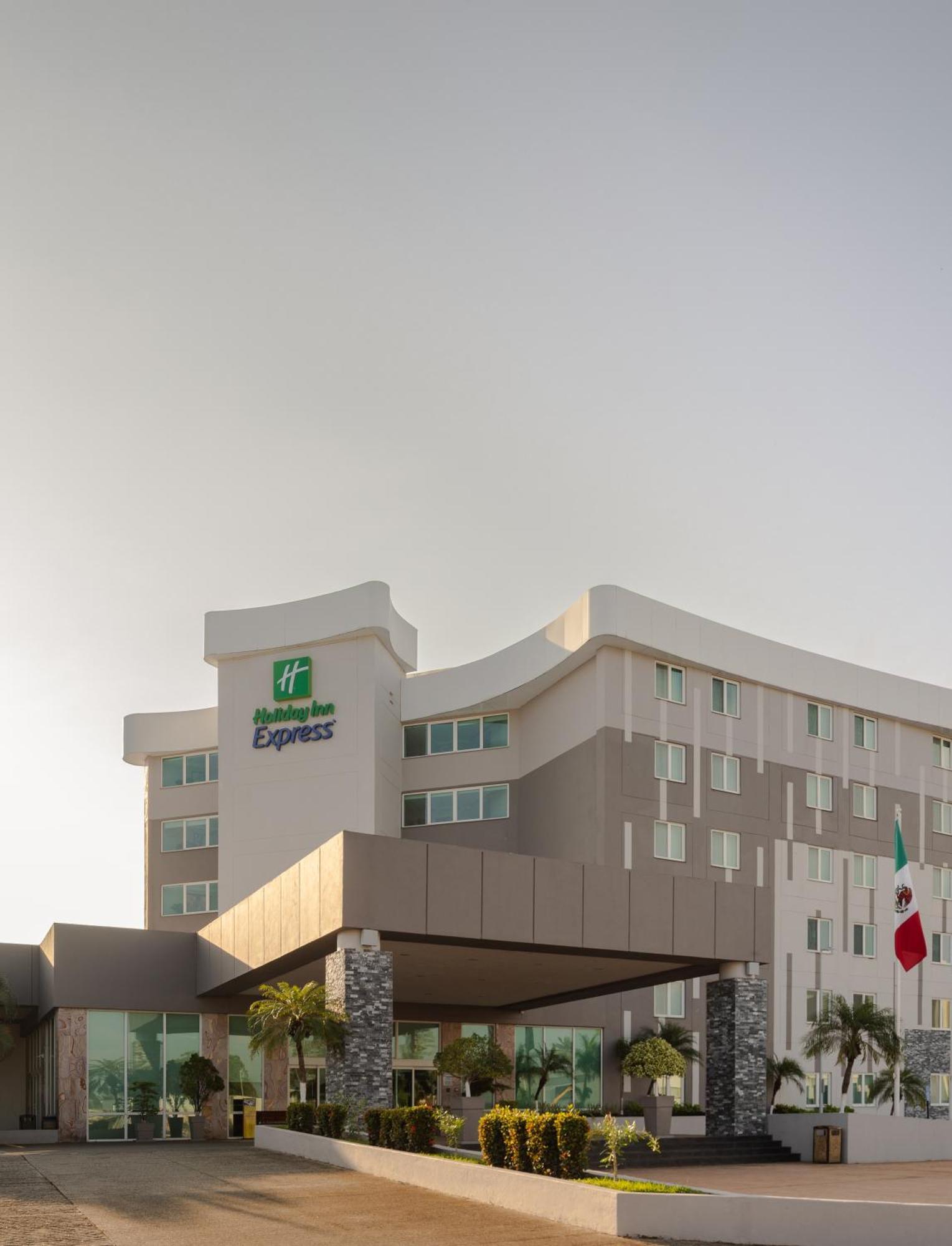 Holiday Inn Express Tapachula By Ihg Exterior foto