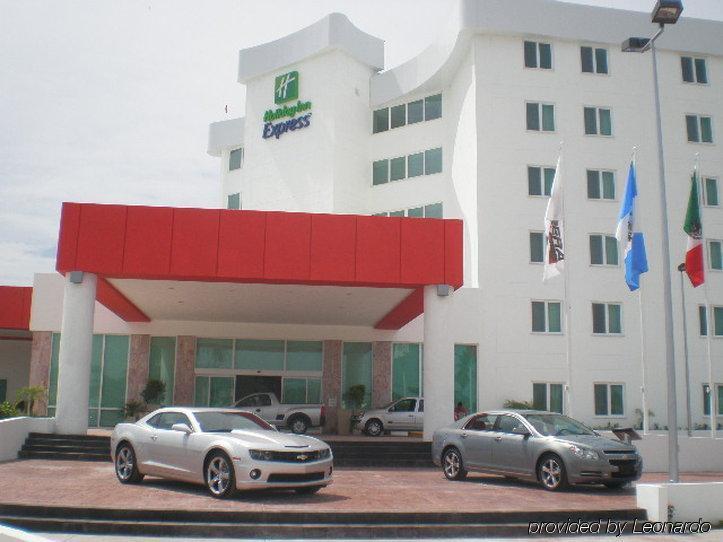 Holiday Inn Express Tapachula By Ihg Exterior foto